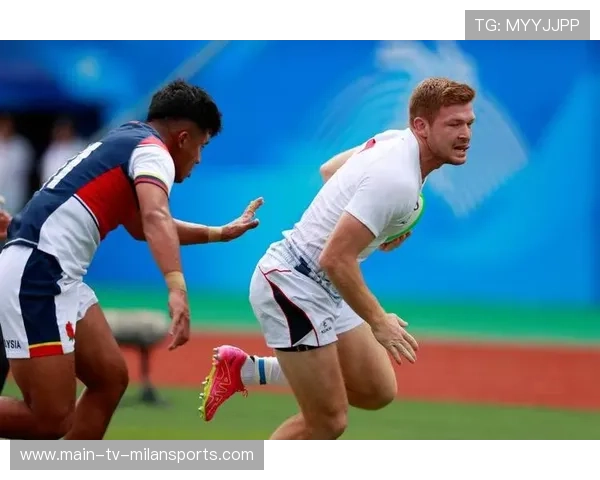 黑衫军七人制橄榄球赛场稳居领先，黑人兄弟橄榄球比赛